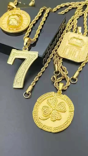 Colar - Masculino com Cordão de Moeda Antiga e Pingente de Cadeado Cassino Número 7 - Banhado a Ouro