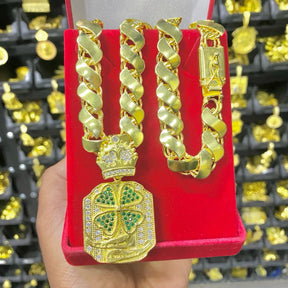 Corrente Cordão FRISOS S 12MM MAIS PINGENTES TREVO DA SORTE 100% em Moeda Antiga idêntico a ouro 18k
